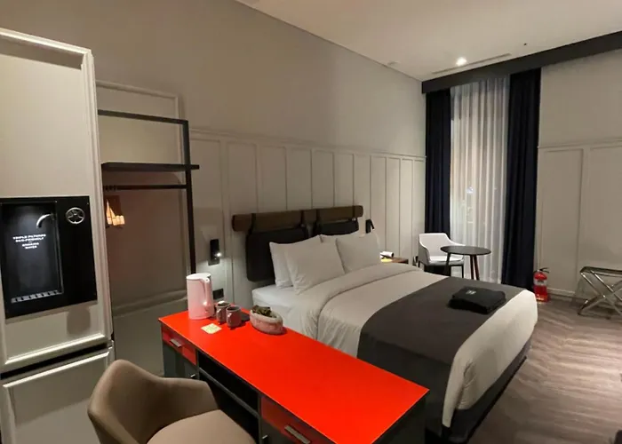Hotel Junibino Hongdae 3*