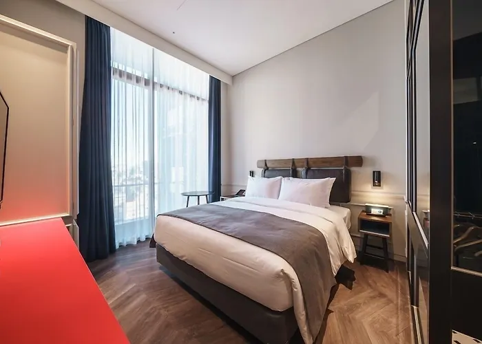 Junibino Hongdae Hotel 3*